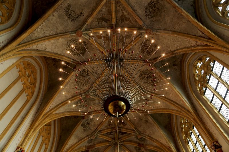 Chandelier Hanging in Kansas City, KS
