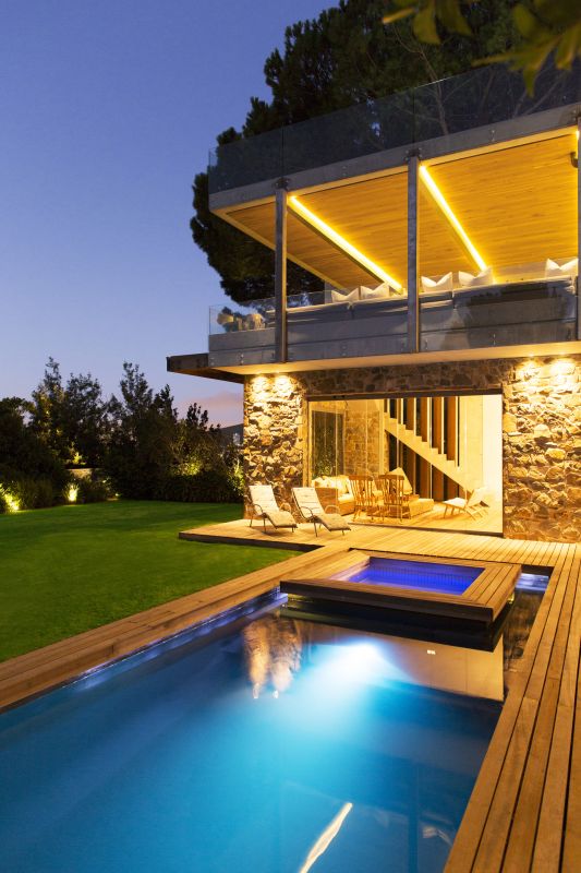 Exterior Light Replacement in Denver County, CO